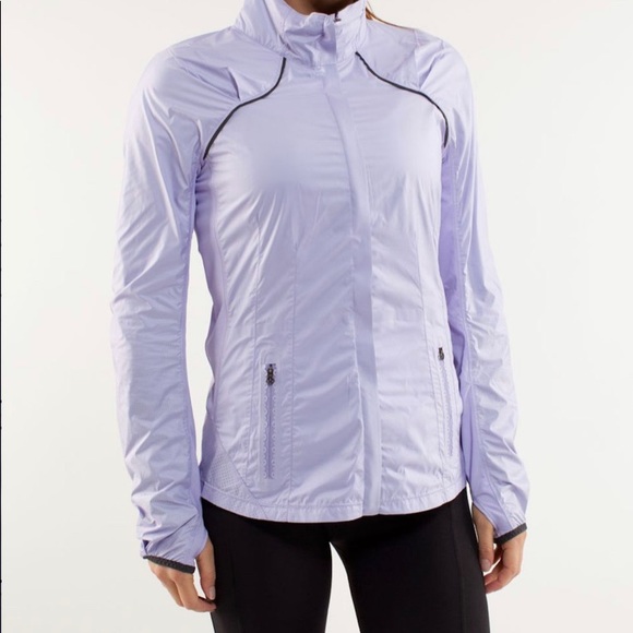 Lululemon Run Essential Jacket - Picture 10 of 11
